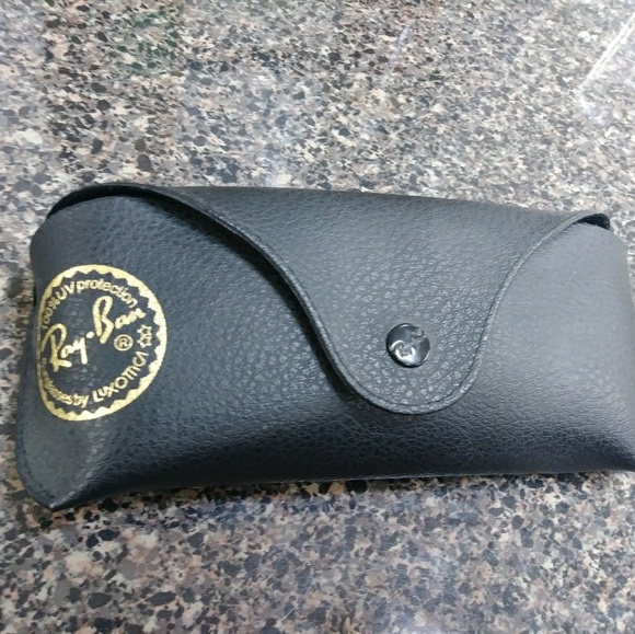 Authentic Ray-Ban case - Picture 2 of 3